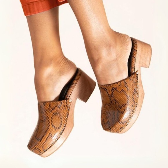 CHARLOTTE STONE Martino Snake Clogs - Picture 2 of 4